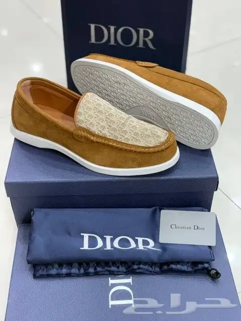 شوزات هرمز نايك نيوبلانس اديداس اسيكس ماستر 22