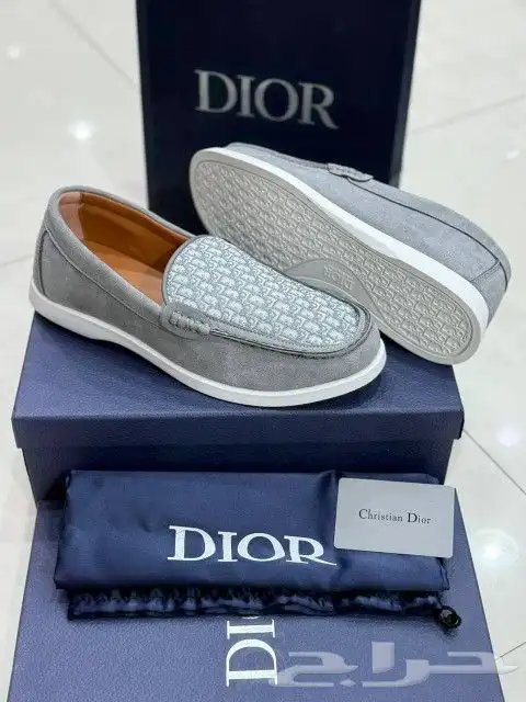 شوزات هرمز نايك نيوبلانس اديداس اسيكس ماستر 24