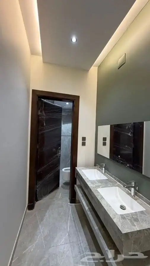 شقة تمليك جديدة حي الحمرا 8