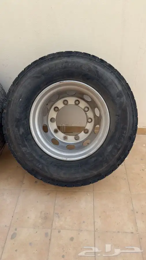 جنوط 22.5 بكفراتها الجنوط اصليات حقت الوكالة موديل 2020 0