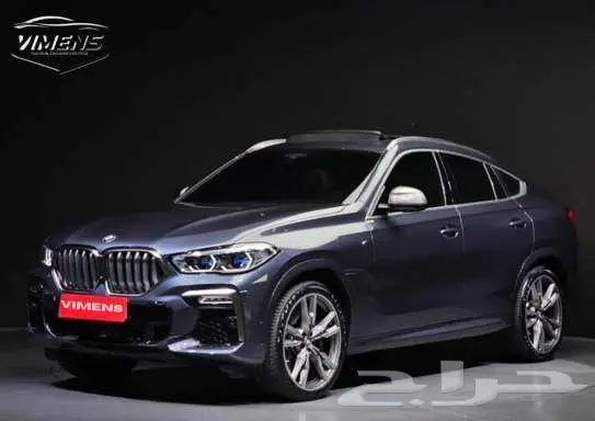 BMW X6 M50i 1