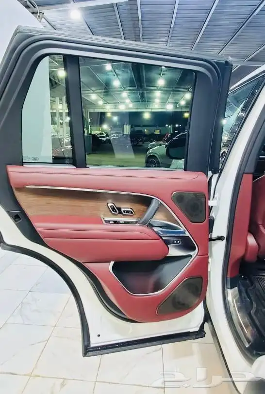 رنج فوج اوتوبيغرافي V8 2024 زيرو اصفار وارد كندا بسعر مغري 14