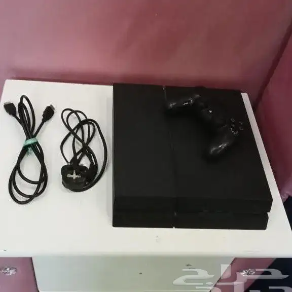 سوني 4 مع كامل ملحقاته 0