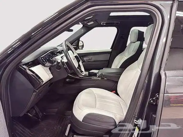 2024 RANGE ROVER SPORT - Fully loaded 9