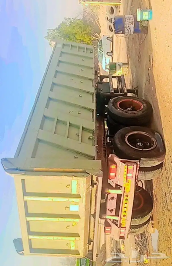 صندوق مطلق مقاس 24 نظيف بدون قص او تعديل .. مستخدم 3 سنوات 0