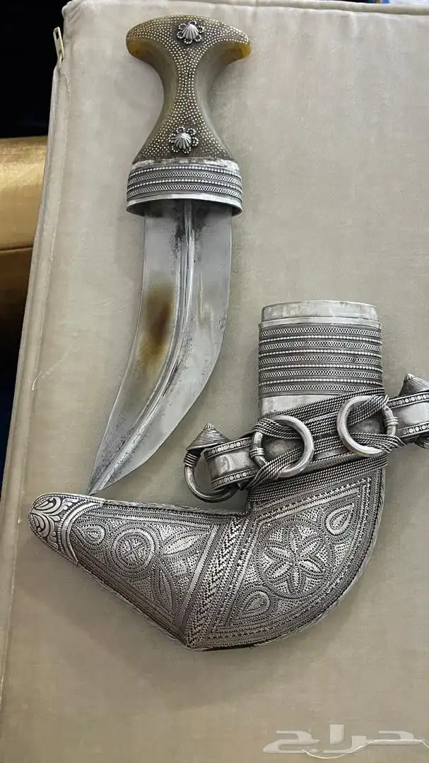 خنجر صب فضه قديم شغل يد 4