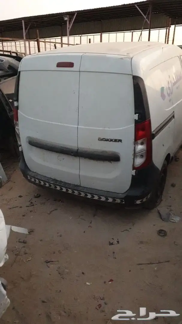قطع غيار رينو دوكر تشليح رينو دوكر فان مستعمل اصلي 6