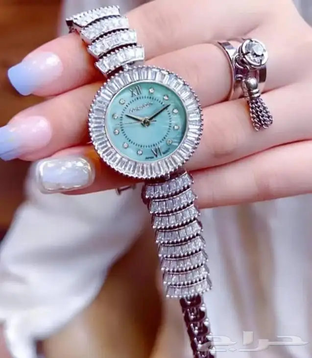 ساعتين للبيع جديدة بالكرتون والضمان 1