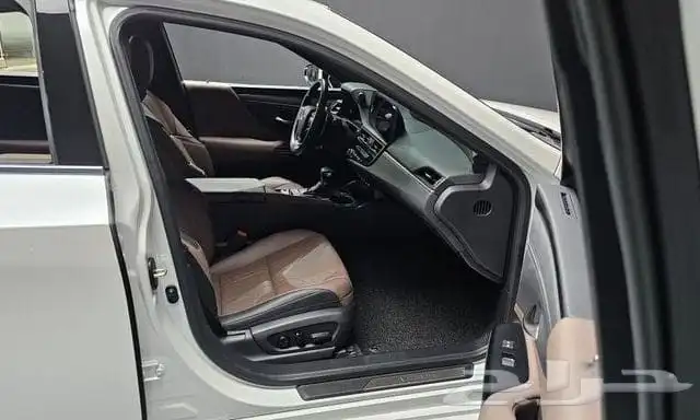 لكزس ES300 2023 استيراد كوريا 13