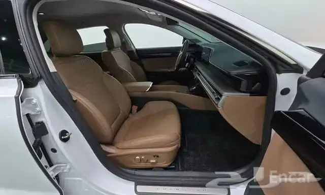 هيونداي ازيرا موديل 2023 استيراد كوريا 12