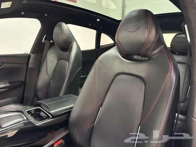 2021 Aston Martin DBX AWD 23