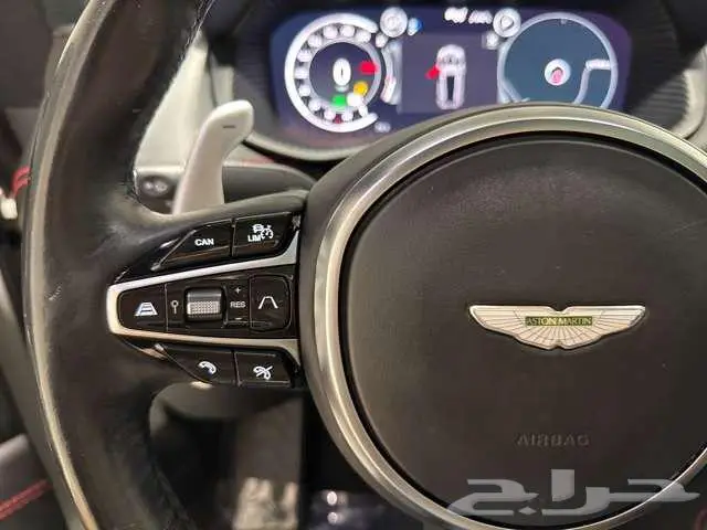 2021 Aston Martin DBX AWD 18