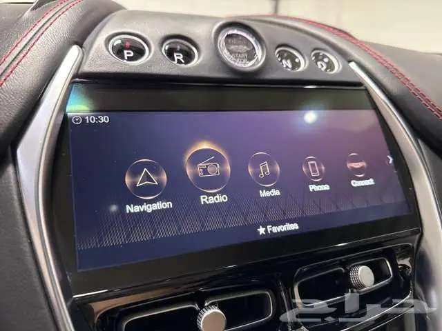 2021 Aston Martin DBX AWD 22