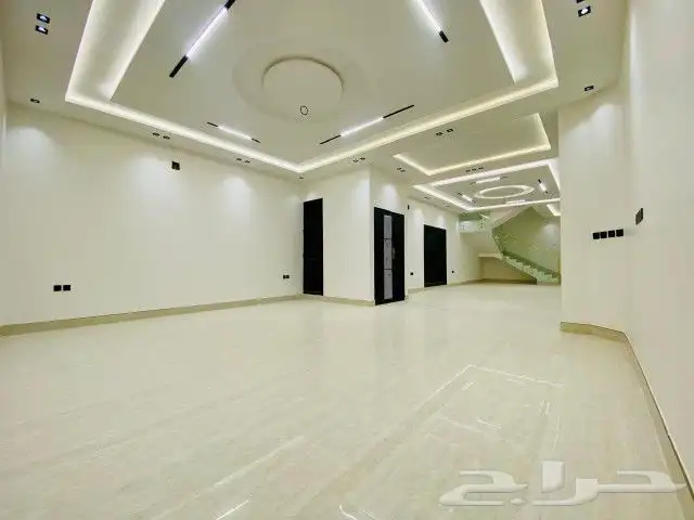 فيلا درج صاله وشقتين بحي البيان 11