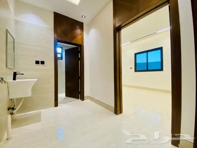 فيلا درج صاله وشقتين بحي البيان 28