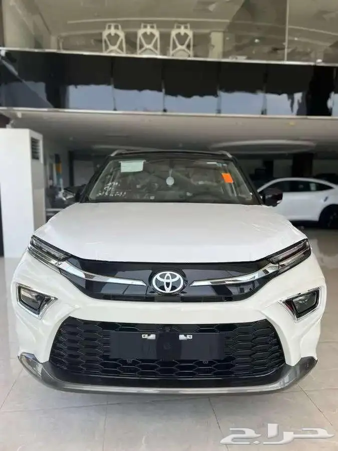 تويوتا - أوربان GLX - موديل 2026 عرض على هامش الربح 3