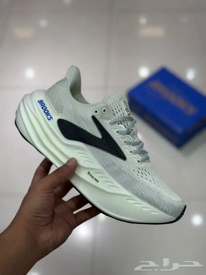 شوزات بروكس ماستر كولتي 2