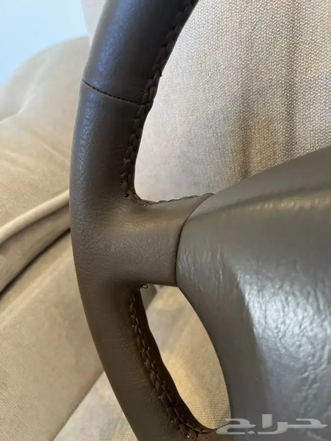 دركسون مربع لاندكروزر طارة 4