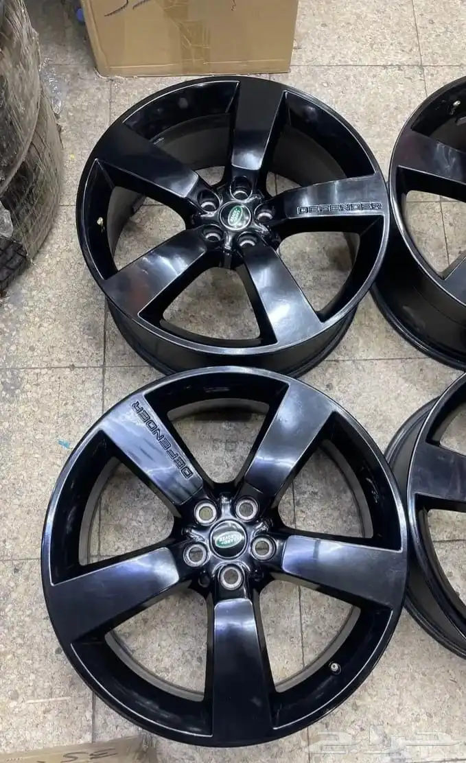 جنوط رنج روفر ديفندر اكس مقاس 22 اصلي وكاله موديل 2025 4