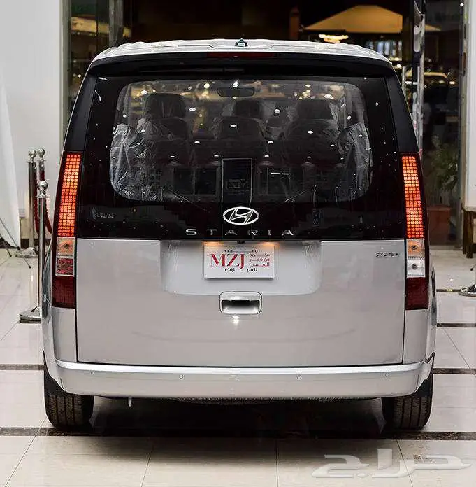 هيونداى ستاريا 2026 _( ركاب 9 و 11 بنزين وديزل _ بضاعه ) 13
