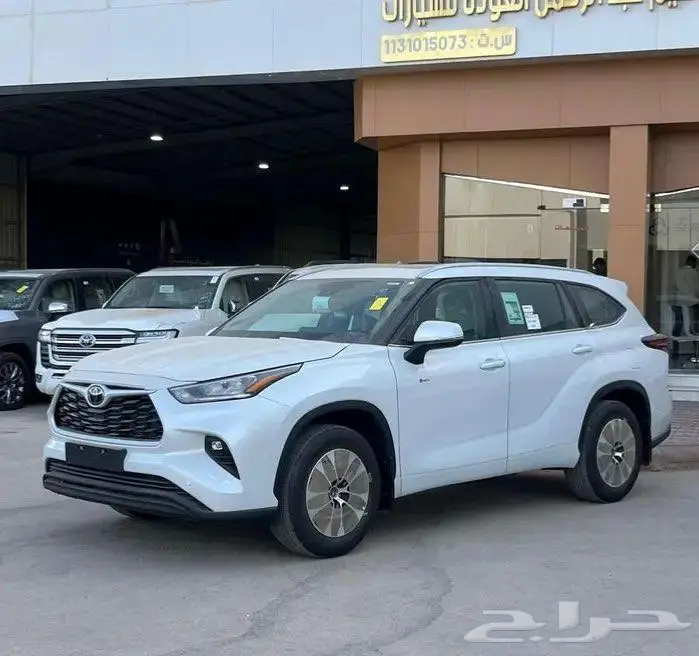 تويوتا هايلندر GLE 1