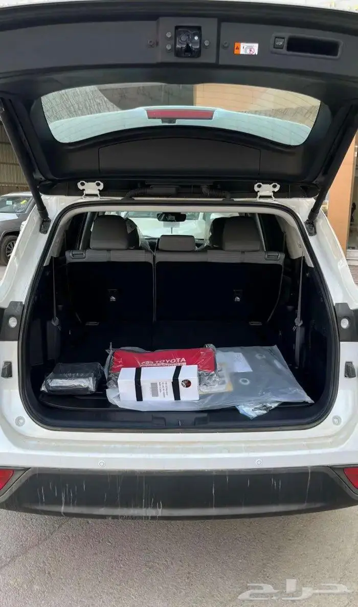 تويوتا هايلندر GLE 4