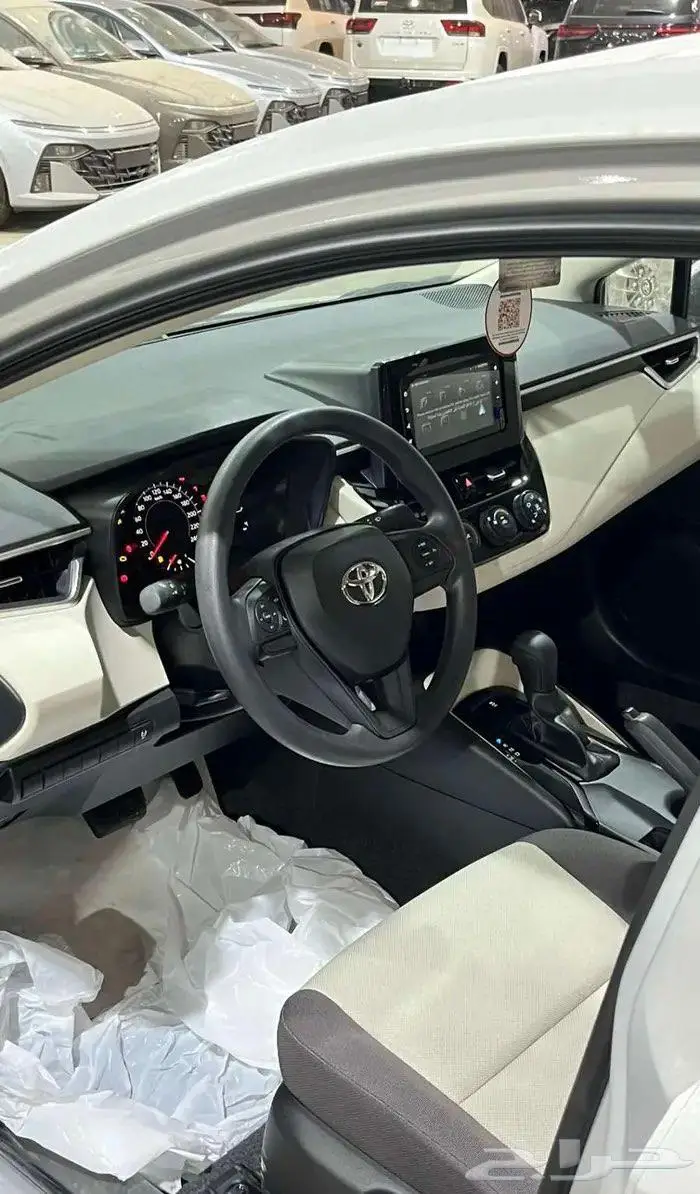 تويوتا كورولا 2.0 ستاندر 3