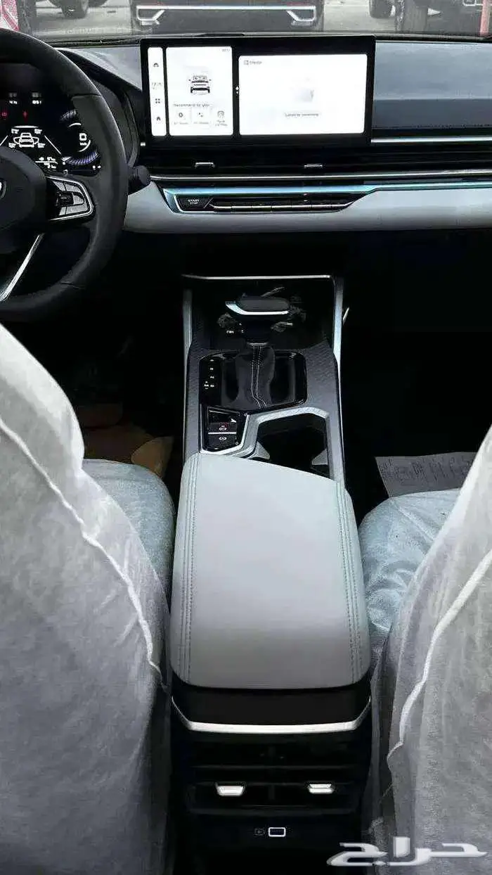 جيلي امجراند 4