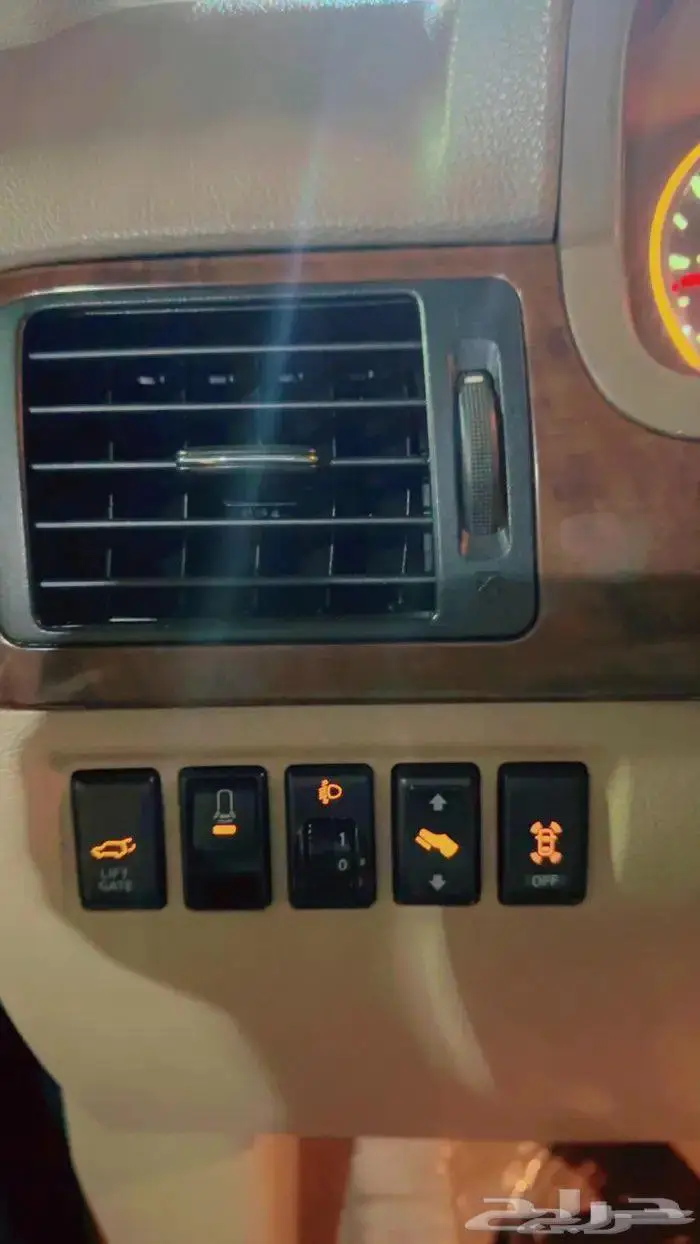 نيسان ارماد 2013 فل كامل بدون دبل 3