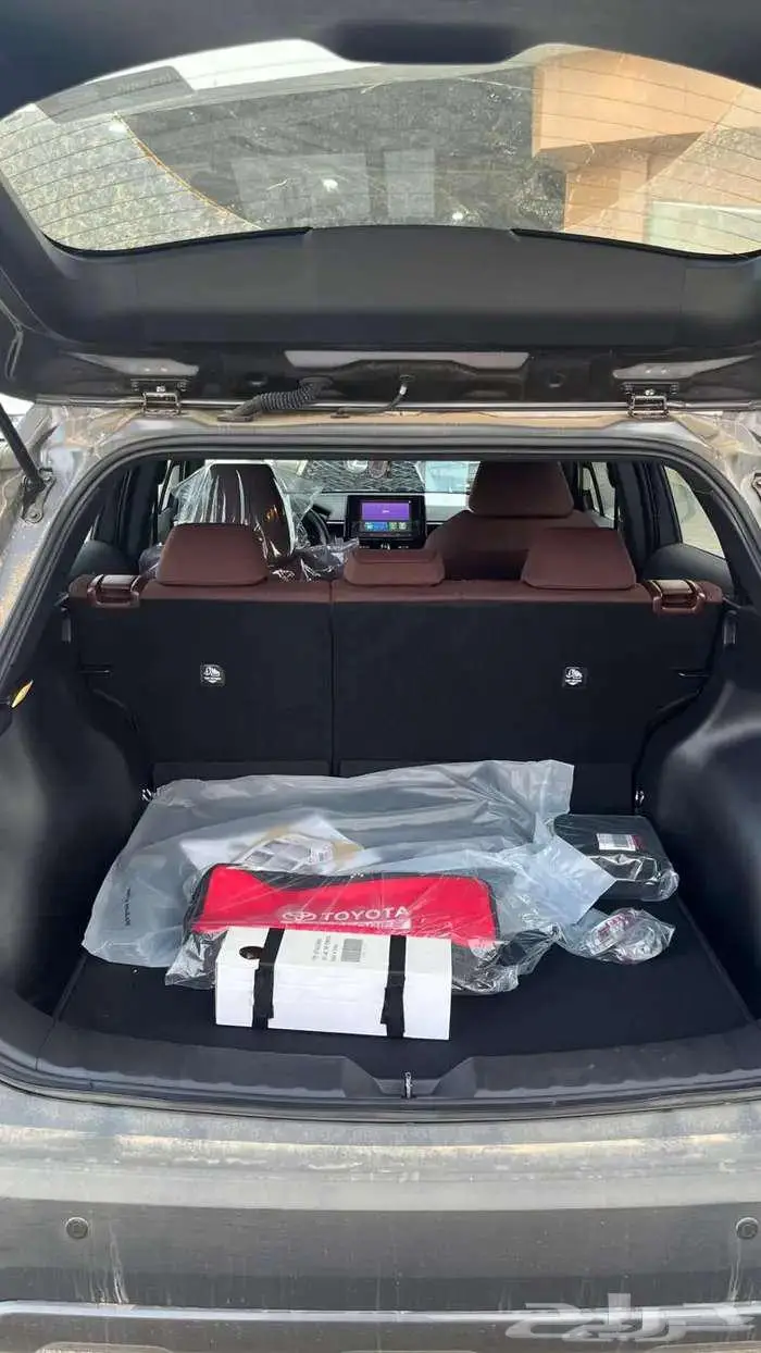 كورولا كروس LE موديل 2025 8