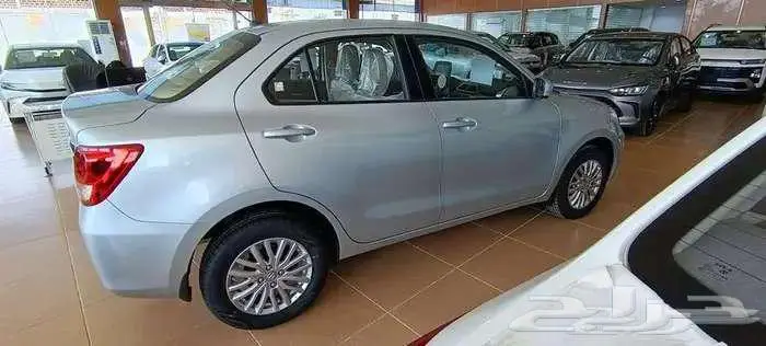 سوزوكي ديزاير ستاندر 2025 2