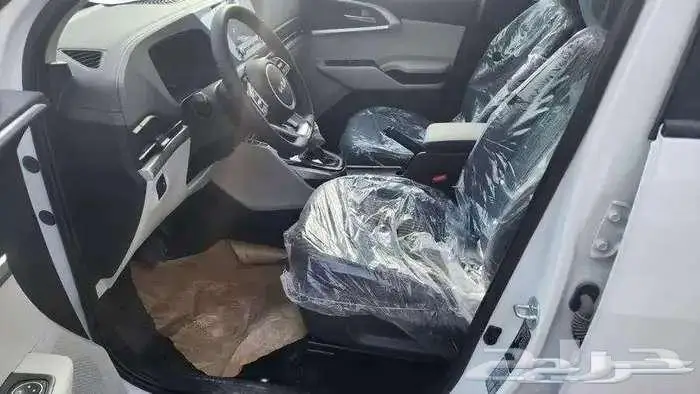 كيا كارنيز نص فل 2025 8