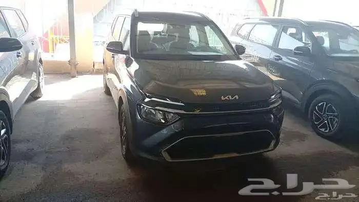 كيا كارينز LX موديل 2025 0