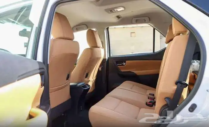 فورشنر GX2 ديزل 2025 4-2 17