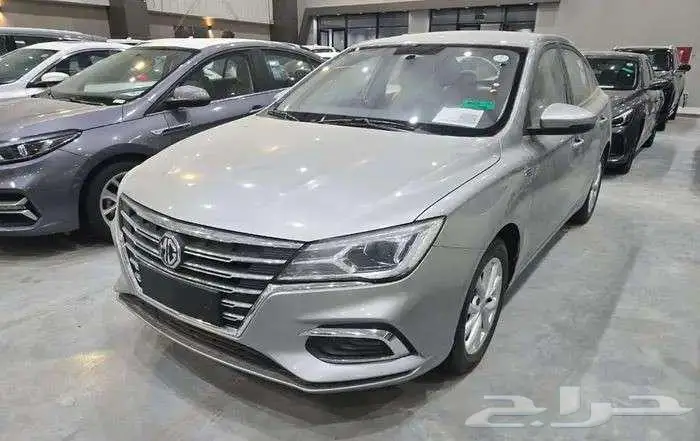 ام جي 5 ستاندر 2025 كاش وأقساط راتب يبدأ من 3500 2