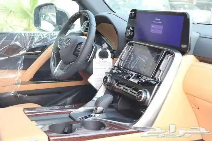 لكزس lx700h 7