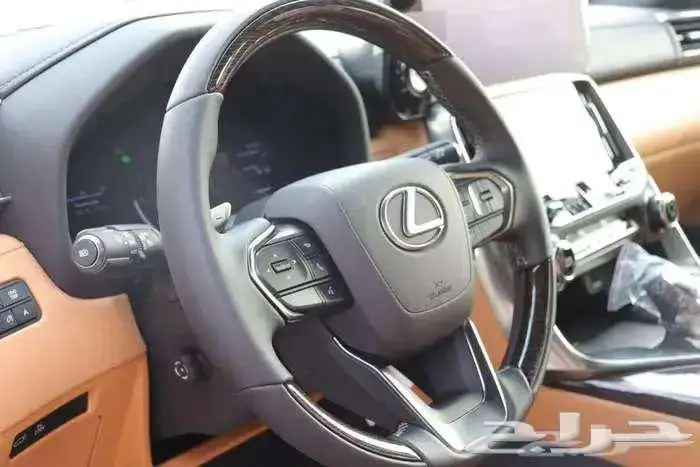 لكزس lx700h 14