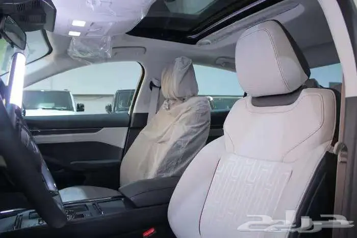 فورد توروس ترند 2025 4