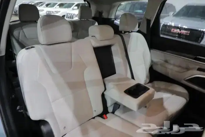 كيا تيلورايد استاندر ستة سلندر موديل 2021 17