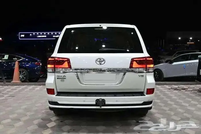 للبيع جيب جي اكس ار 2019 تورينق مخزن 4