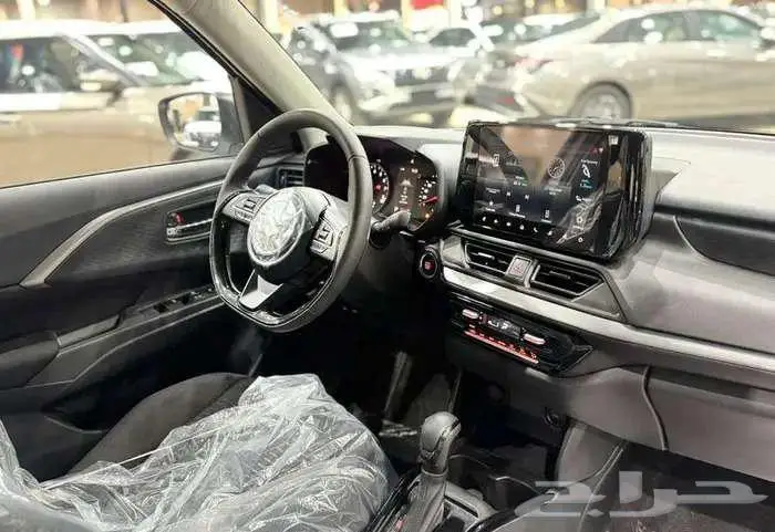 سوزوكي سويفت GLX فل 2025 7