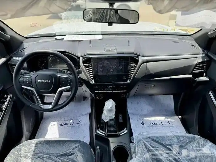 ايسوزو ديماكس 2025 __ LS .. وارد العيسى اتوماتيك 9