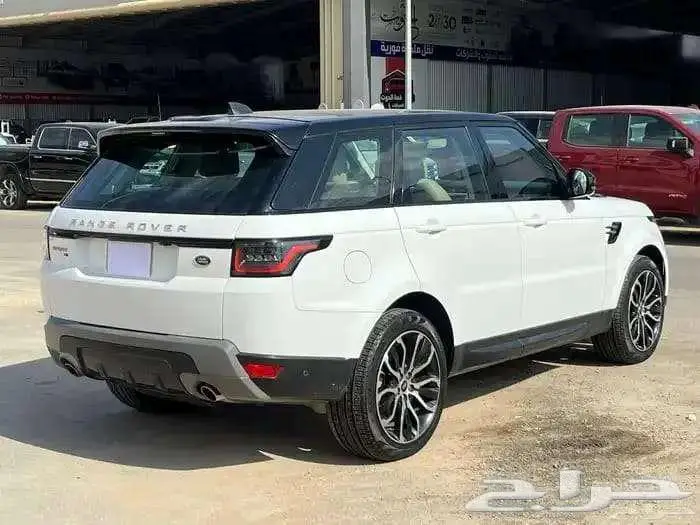 رنج روفر 2021 SE سبورت سعودي 12