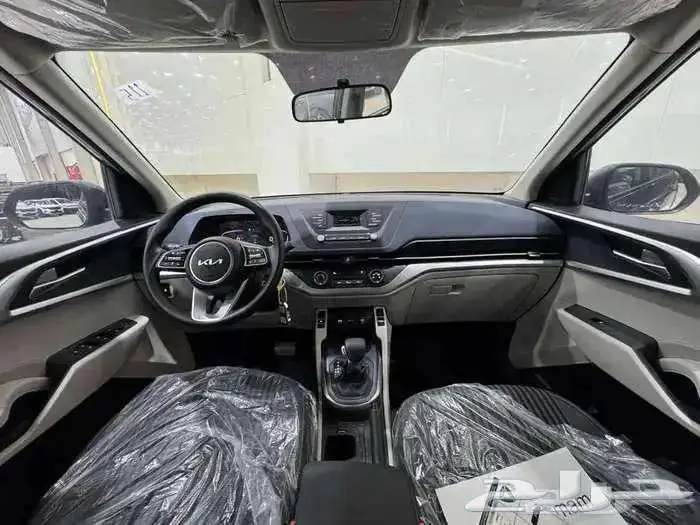كيا كارينز 7 مقاعد 2025 عرض خاص 8
