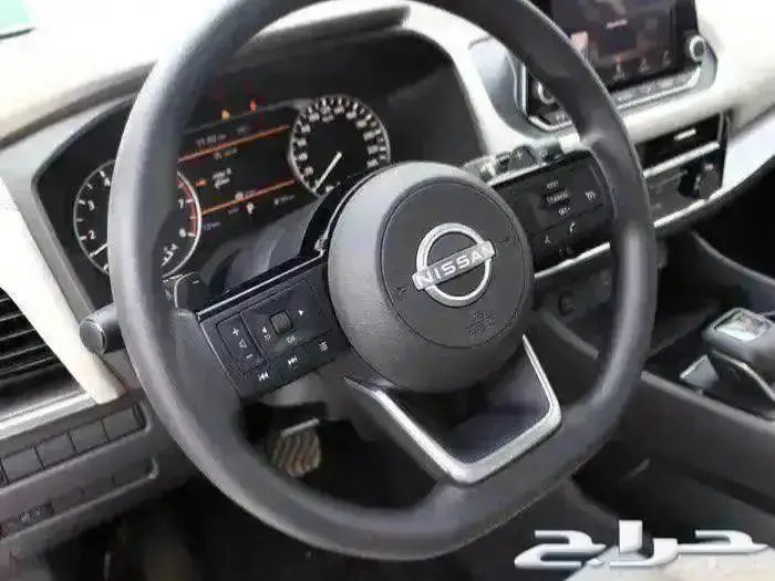 نيسان اكس تريل 5 و 7 راكب بافضل الاسعار لدينا 7