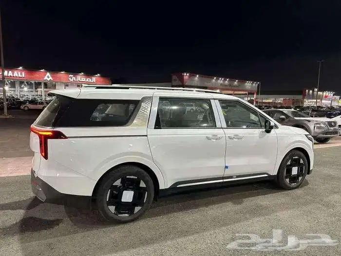 كيا كرنفال فل كامل موديل 2025 اقساط او كاش 1