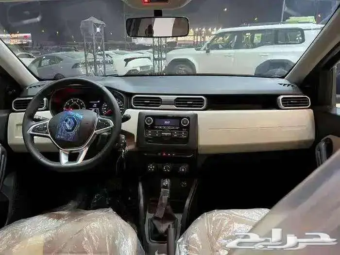 الان رينو داستر 2025 بسعر التصفية لدي معرض خالد 9