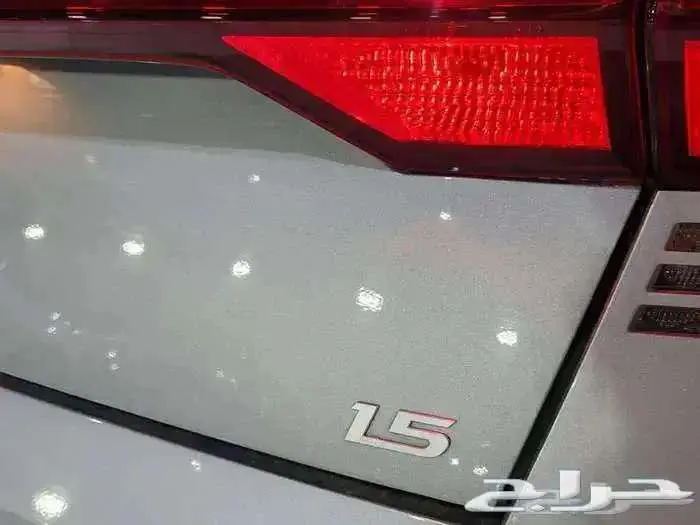 هيونداي اكسنت 25 و26 بهويه ورخصه وبرنت فقط 9