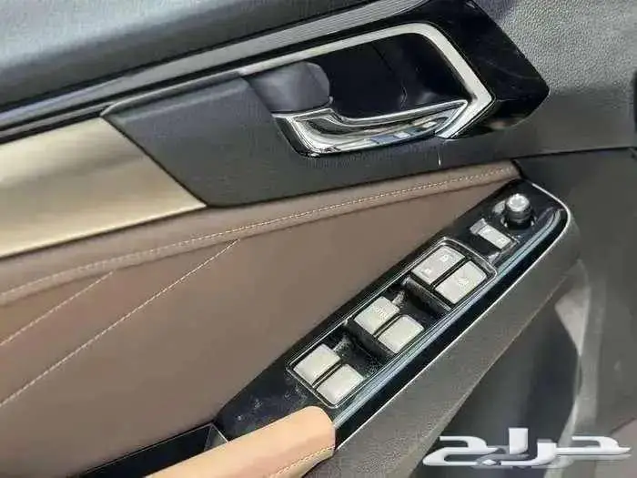 عرض خاص ايسوزو MUX فل كامل دبل 2024 العيسى 8