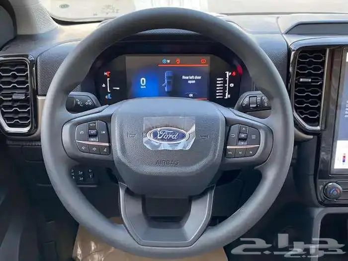 فورد ايفرست XLS موديل 2025 9